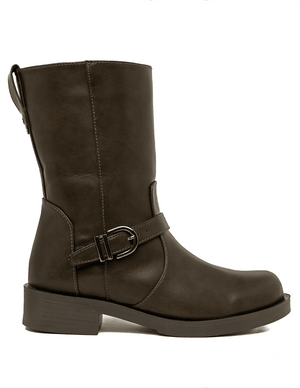 8520 BOTIN CON HEBILLA CANDELA