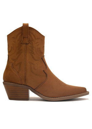 9652 BOTIN VAQUERO TACÓN BAJO ZOE