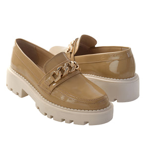 4590 MOCASÍN CHAROL NEUTRO CON HERRAJE