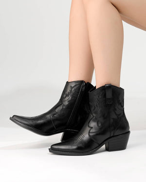 9652 BOTIN VAQUERO TACÓN BAJO ZOE