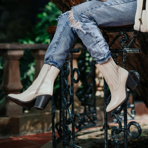5702 BOTIN ALTO WESTERN