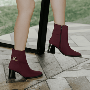 7056 BOTÍN CON HERRAJE MIREYA