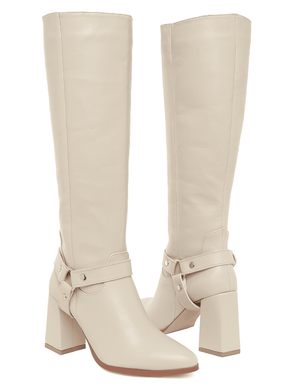 8701 BOTA CON ARNÉS REMOVIBLE NINA