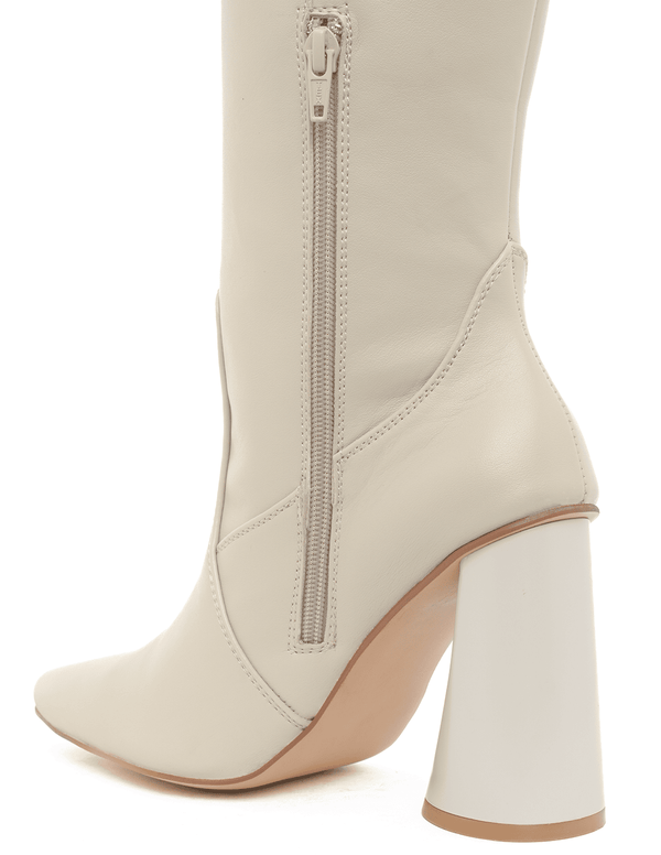 7961 BOTA ALTA TACÓN REDONDO ALBA