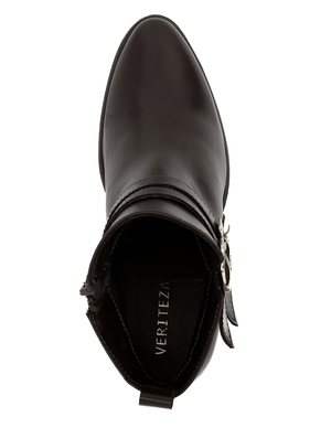 8912 BOTÍN CON HERRAJES DORA