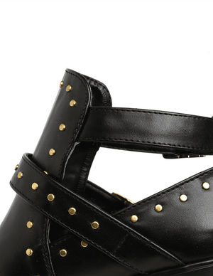 8920 BOTÍN CON ESTOPEROLES MÓNICA