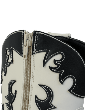 6976 BOTÍN BORDADO NEVADA