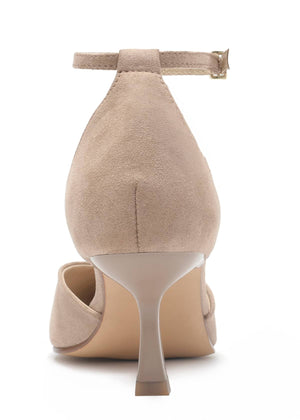 9411 ZAPATILLA CON TALÓN VERÓNICA