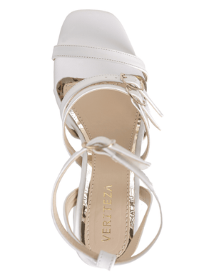 7216 SANDALIA CON HEBILLAS JULIETA