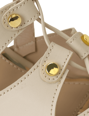 2176 SANDALIA CON AGUJETA IRNE