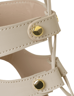 2176 SANDALIA CON AGUJETA IRNE