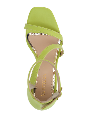 7212 SANDALIA CRUZADA APIO