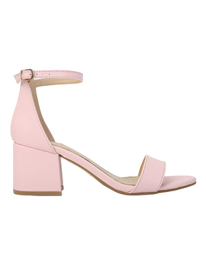 2131 Sandalia Araceli Tacón Bajo