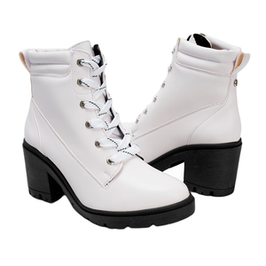 5752 BOTÍN CON AGUJETA CLAUDIA