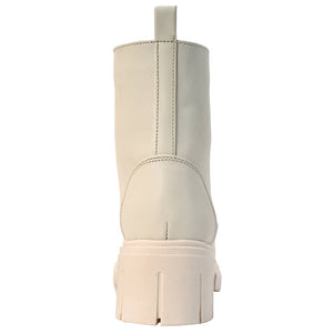 6704 BOTÍN CON AGUJETA BIANCA