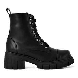 6704 BOTÍN CON AGUJETA BIANCA