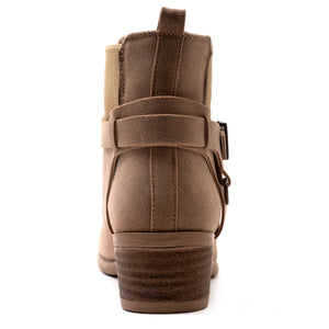 1553 BOTÍN CASUAL CON HEBILLA