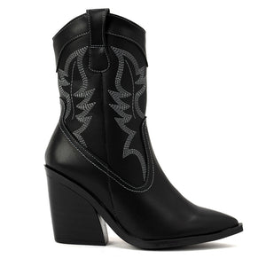 6967 BOTÍN BORDADO SHEILA