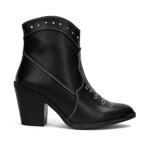 3995 BOTÍN BORDADO ALICIA